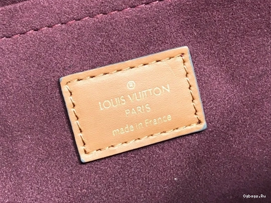 1854 SINCE ONTHEGO LOUIS VUITTON GM 0202